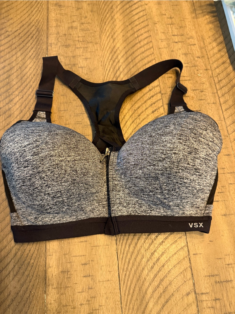 Victoria’s Secret VSX Front Zip Racerback Sports Bra Gray Black 32DD